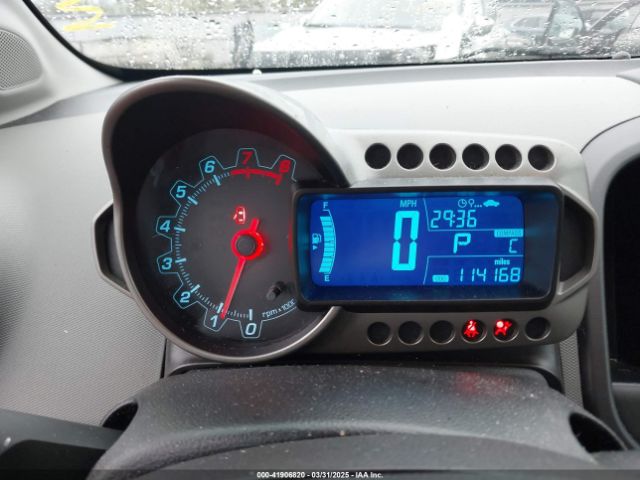 1G1JA5SH6E4128835 Chevrolet Sonic Ls Auto