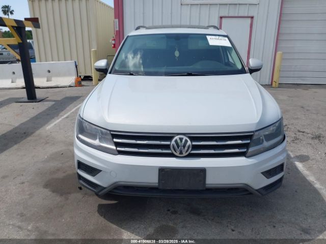 3VV2B7AX8JM105246 Volkswagen Tiguan 2.0t Se/2.0t Sel