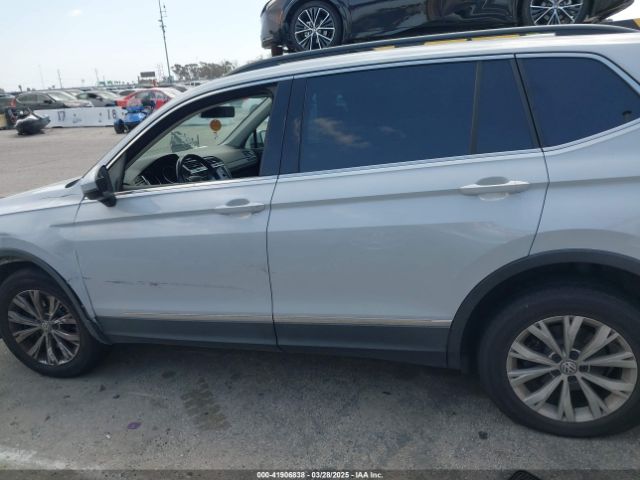 3VV2B7AX8JM105246 Volkswagen Tiguan 2.0t Se/2.0t Sel