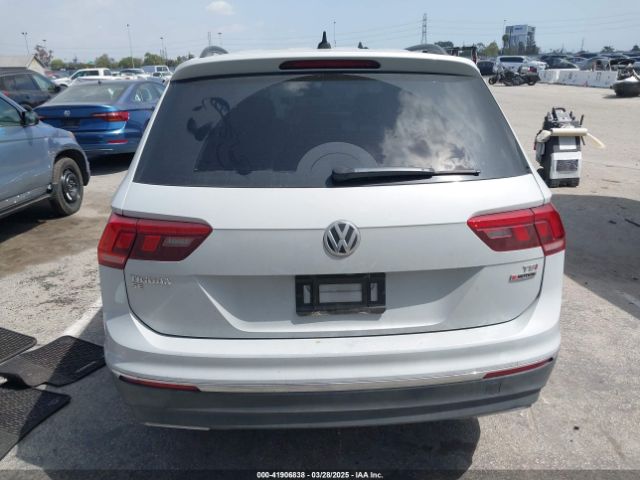 3VV2B7AX8JM105246 Volkswagen Tiguan 2.0t Se/2.0t Sel
