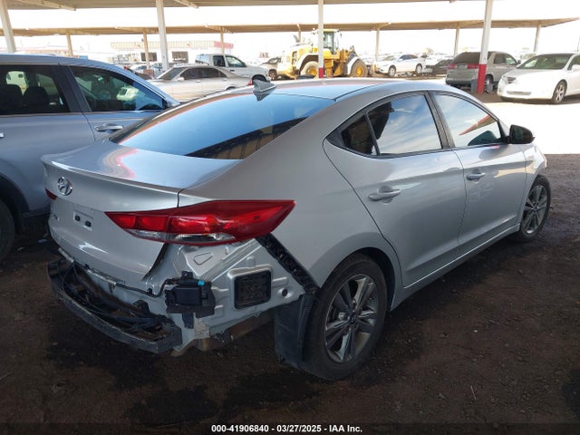 5NPD84LF4JH253716 Hyundai ELANTRA SEL