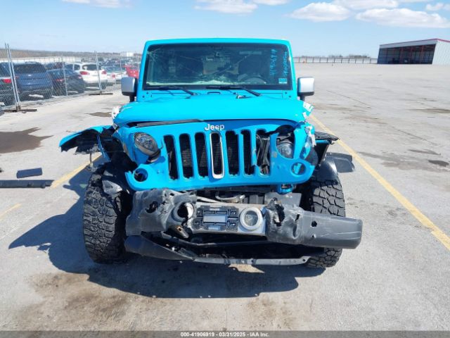 1C4BJWEG8HL655998 Jeep Wrangler Unlimited Chief Edition 4x4