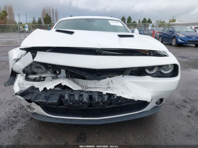 2C3CDZAG5JH297155 Dodge Challenger Sxt Plus