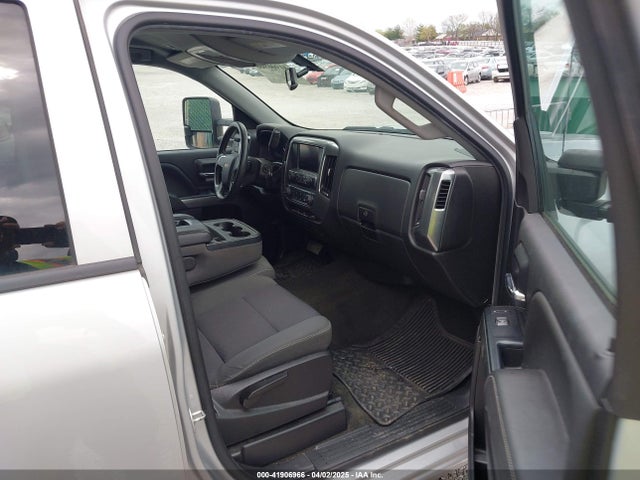 1GCVKREC8HZ306510 Chevrolet Silverado 1500 1lt