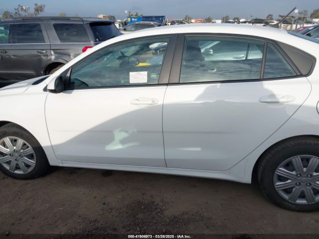 3KPA24AD2ME367504 KIA RIO S