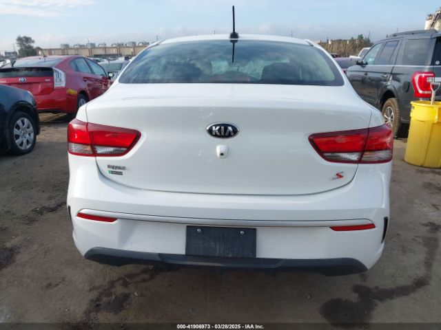3KPA24AD2ME367504 KIA RIO S