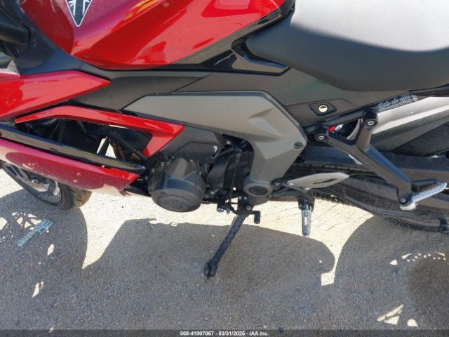 2025 TRIUMPH MOTORCYCLE DAYTONA SMTL23UF0STBV8058 Photo 8