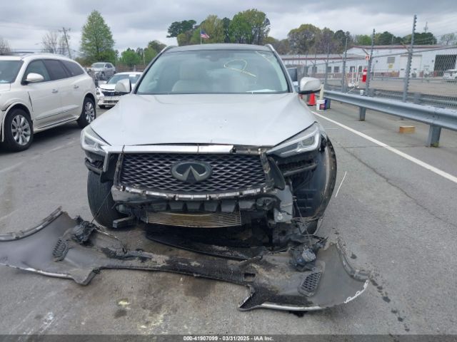 3PCAJ5M17KF114843 Infiniti Qx50 Luxe