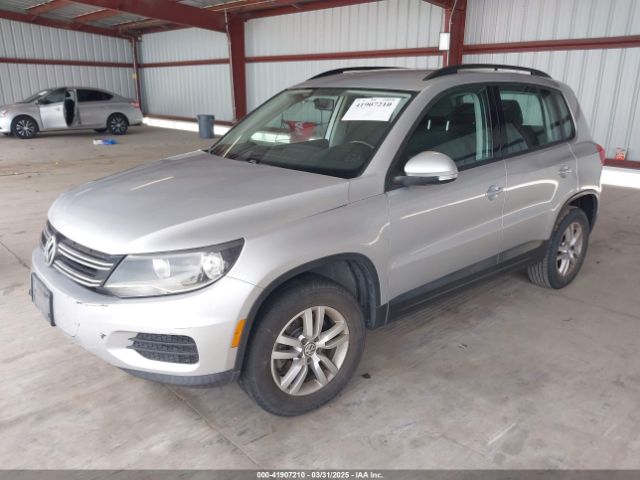 WVGAV7AX4FW609426 Volkswagen TIGUAN S