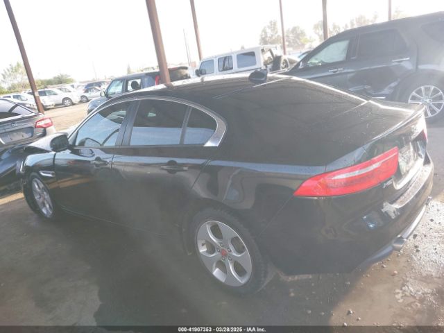 SAJAR4BG6HA965240 Jaguar Xe 25t