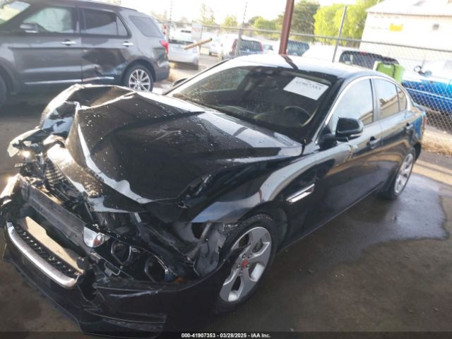 SAJAR4BG6HA965240 Jaguar Xe 25t