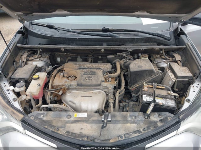 2T3BFREV9HW609577 Toyota RAV4 LE