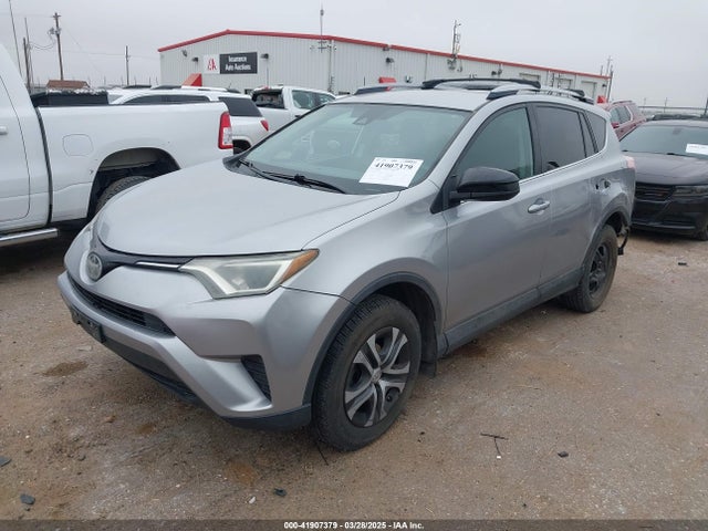 2T3BFREV9HW609577 Toyota RAV4 LE
