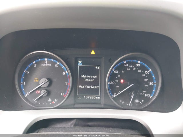 2T3BFREV9HW609577 Toyota RAV4 LE
