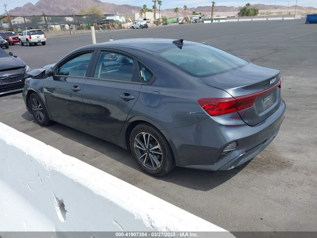KIA Forte Lxs 2023 3KPF24AD7PE512241 Image 3