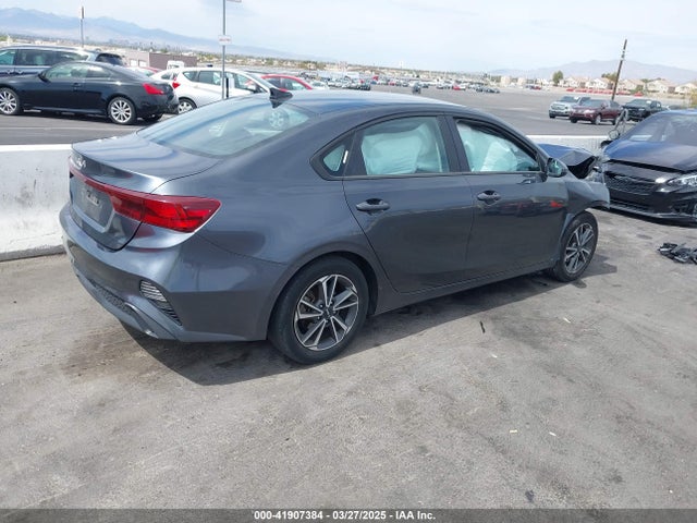KIA Forte Lxs 2023 3KPF24AD7PE512241 Image 4