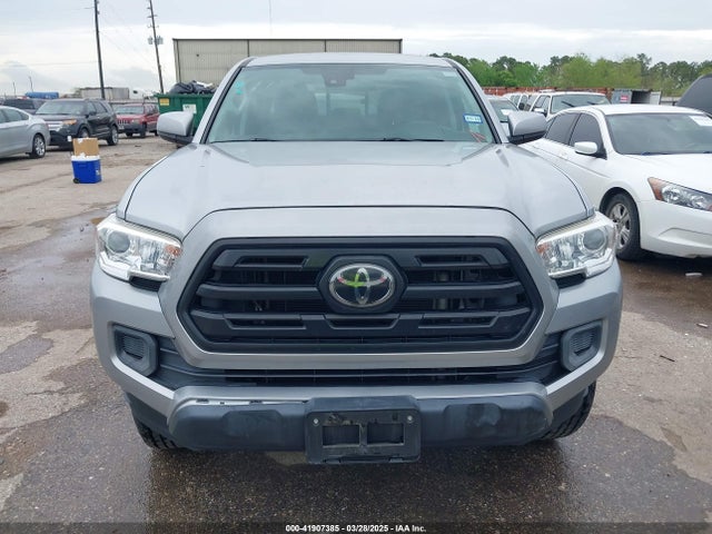 5TFAX5GN6KX136612 Toyota Tacoma Sr