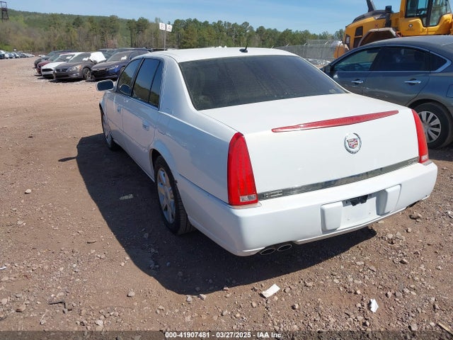 2007 CADILLAC DTS 1G6KD57Y17U126850 Photo 2