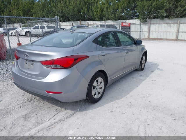 Hyundai ELANTRA SE 2016 5NPDH4AE2GH766479 Image 4
