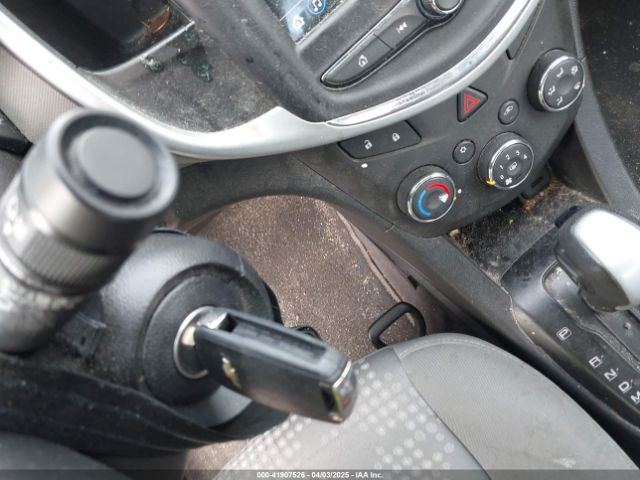 1G1JB5SHXJ4102441 Chevrolet Sonic Ls Auto