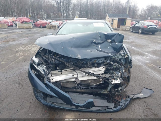 4T1L11AK3LU977805 Toyota CAMRY LE