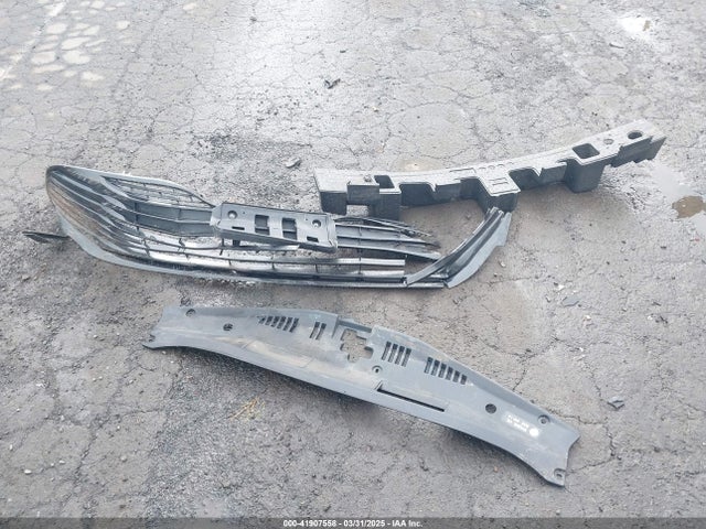 4T1L11AK3LU977805 Toyota CAMRY LE