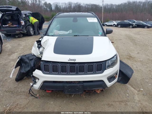 3C4NJDDB5KT671630 Jeep Compass Trailhawk 4x4