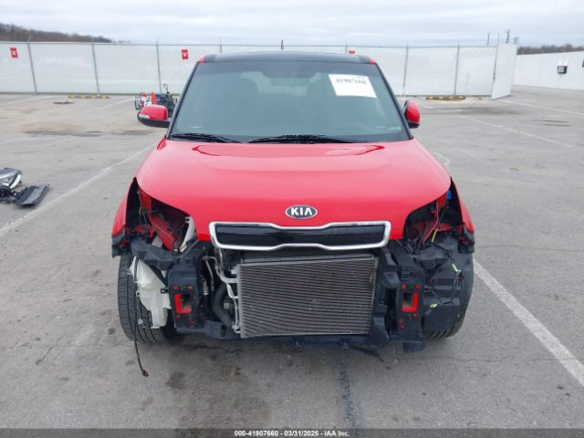 KNDJX3A51E7713662 KIA Soul !