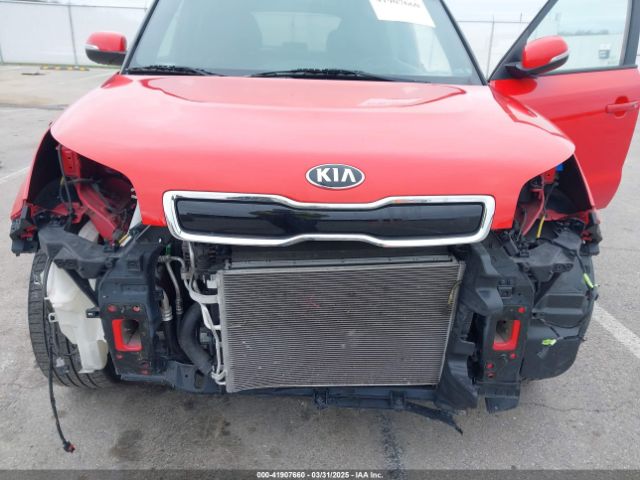KNDJX3A51E7713662 KIA Soul !