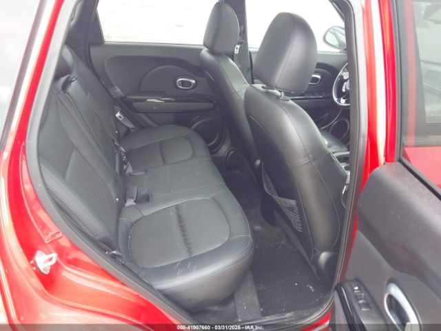 KNDJX3A51E7713662 KIA Soul !