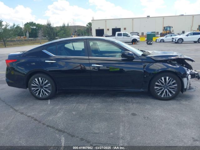 1N4BL4DV7PN387632 Nissan Altima Sv Fwd