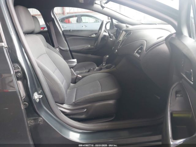 1G1BE5SM9H7204864 Chevrolet Cruze Lt Auto