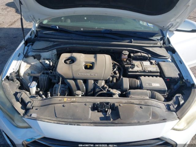 5NPD84LF5JH267673 Hyundai ELANTRA SEL