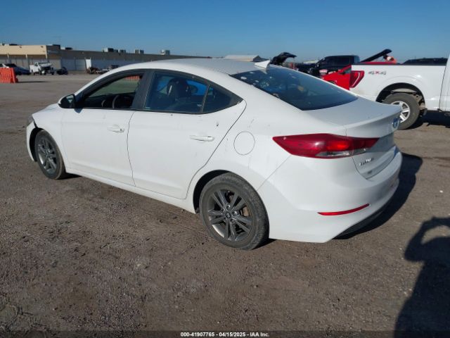 5NPD84LF5JH267673 Hyundai ELANTRA SEL