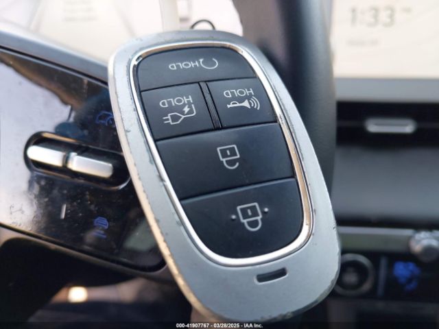 KM8KM4DE8RU300381 Hyundai IONIQ 5 SE
