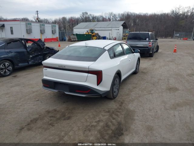 3KPFT4DE2SE014295 KIA K4 Lx