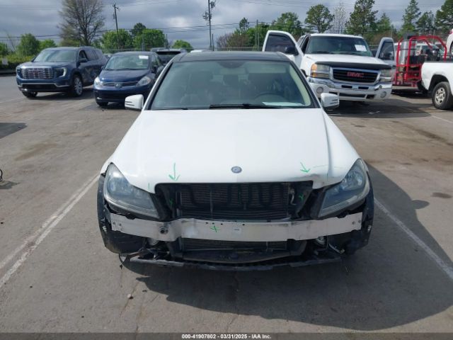 WDDGF8AB0EA941628 Mercedes-Benz C 300 Luxury 4matic/sport 4matic