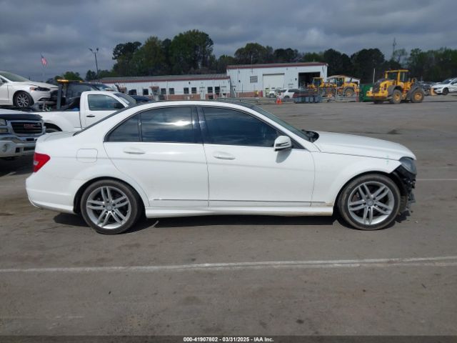 WDDGF8AB0EA941628 Mercedes-Benz C 300 Luxury 4matic/sport 4matic