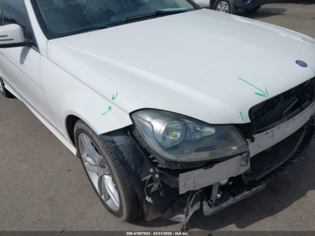 WDDGF8AB0EA941628 Mercedes-Benz C 300 Luxury 4matic/sport 4matic