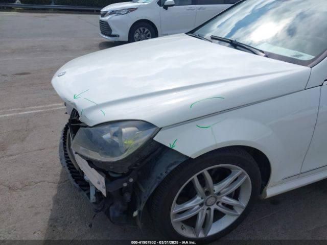WDDGF8AB0EA941628 Mercedes-Benz C 300 Luxury 4matic/sport 4matic