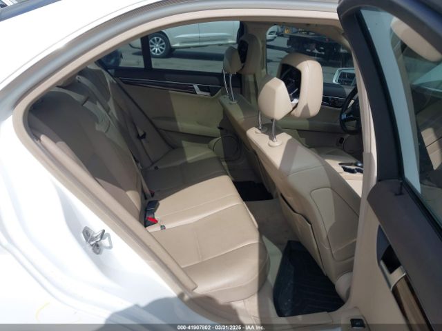 WDDGF8AB0EA941628 Mercedes-Benz C 300 Luxury 4matic/sport 4matic