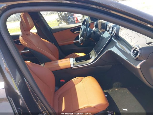 W1KAF4HB0PR070948 Mercedes-Benz C 300 4matic
