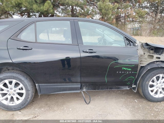 2GNAXREV3J6258814 Chevrolet EQUINOX LS