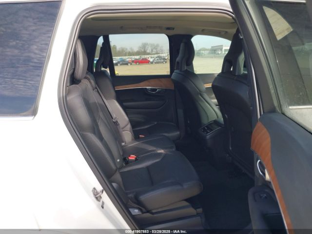 YV4A22PK9N1797025 Volvo Xc90 T6 Momentum 7 Passenger