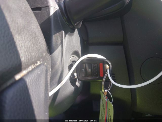 JHMGK5H5XGX010234 Honda FIT LX