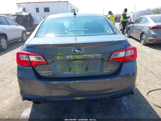 4S3BNAF66J3024959 Subaru Legacy 2.5i Premium