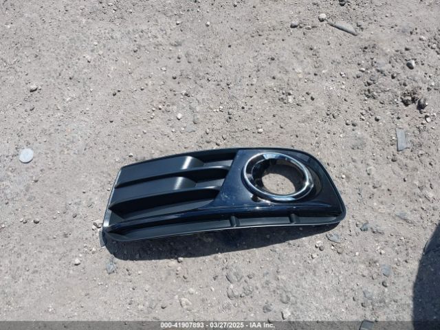 WA1LFAFP9FA116669 Audi Q5 2.0t Premium