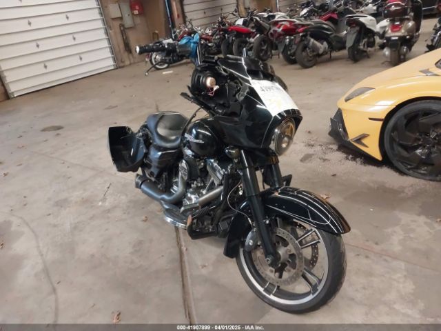 2016 HARLEY-DAVIDSON FLHXS 1HD1KRM17GB691837