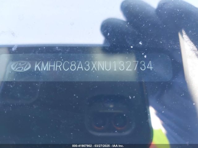 KMHRC8A3XNU132734 Hyundai Venue Sel