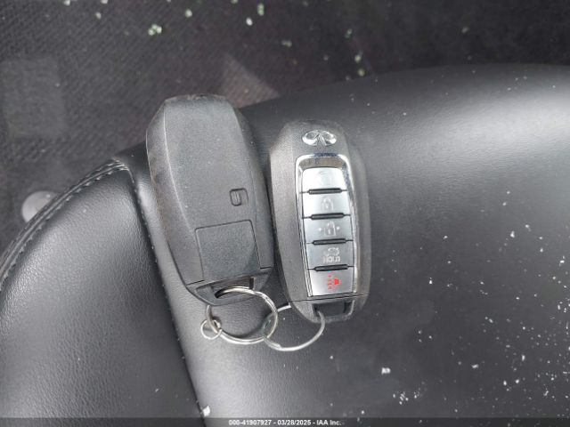 JN1EV7BR8MM752929 Infiniti Q50 Luxe Awd